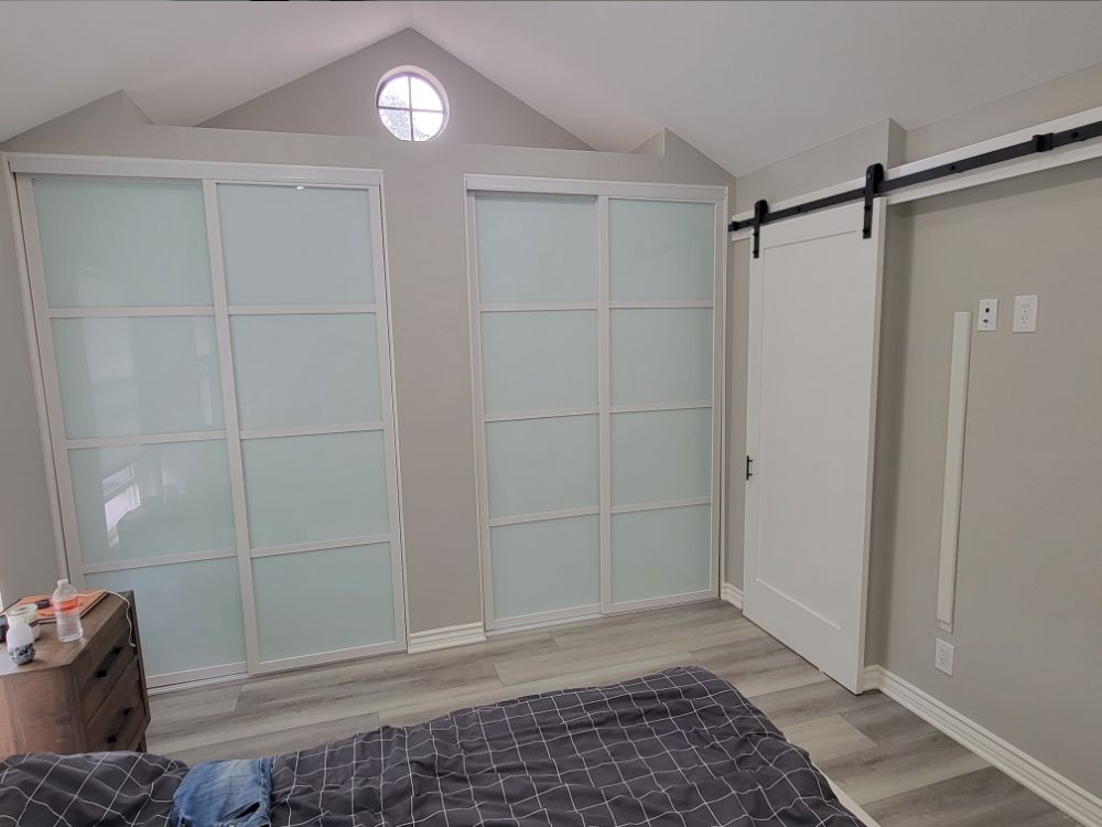 custom interior design - Strathmore Renovations